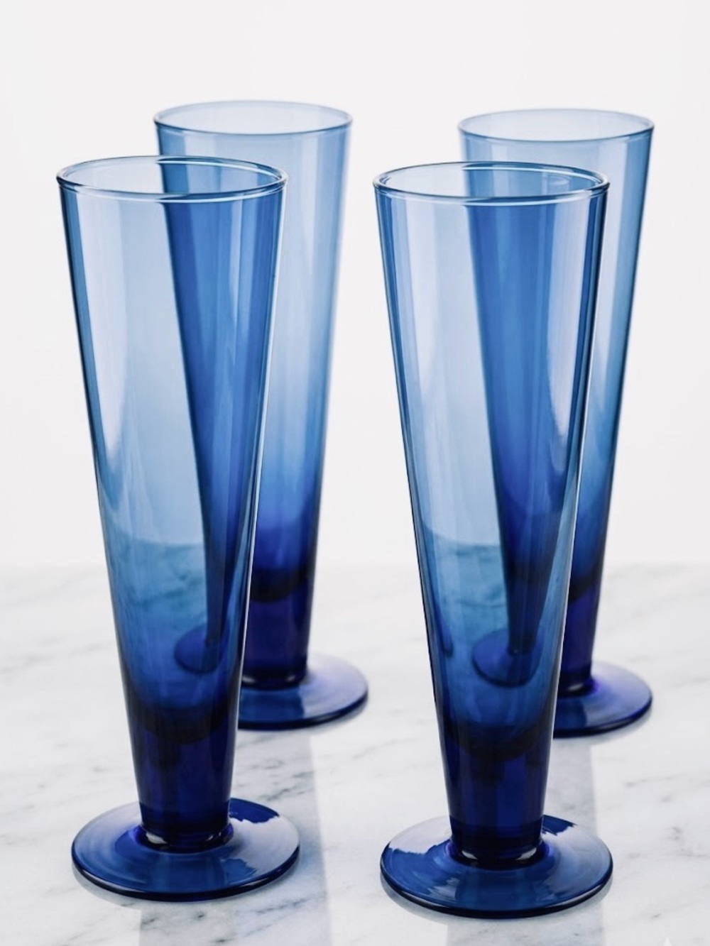 💙 SET OF 4 VINTAGE COBALT BLUE GLASS FOOTED PILSNER BARWARE~CHAMPAGNE~9 1/4”